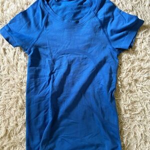 blue lululemon swiftly